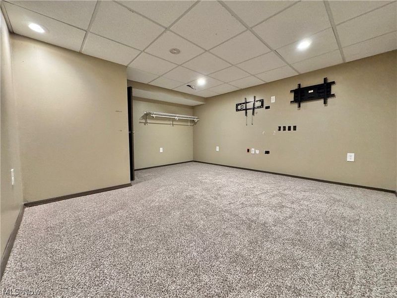 4230 Selkirk Avenue, Austintown, OH 44511 Photo 20