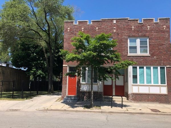 1705 Simpson Street, Evanston, IL 60201