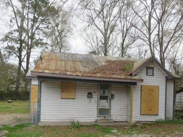 519 E JACKSON Street, Ville Platte, LA 70586