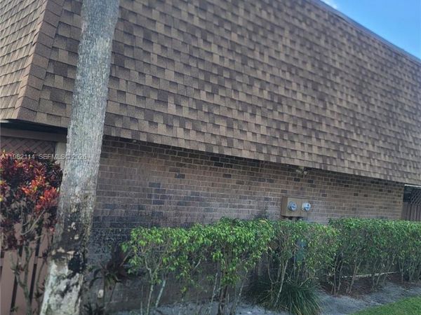 5961 NW 54th Ln , Tamarac, FL 33319