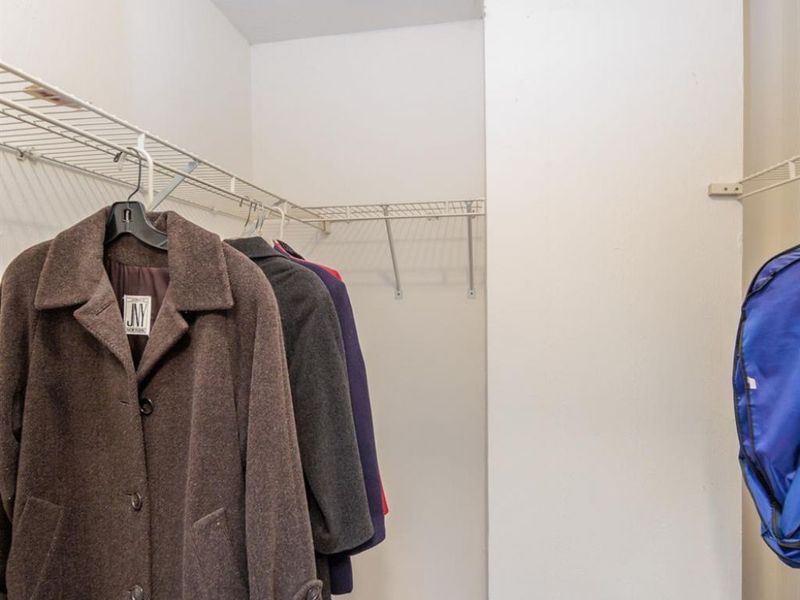 18608 Southporte Drive, Strongsville, OH 44136 Photo 26