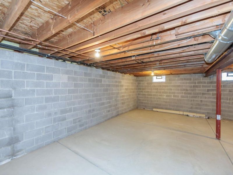 18608 Southporte Drive, Strongsville, OH 44136 Photo 32