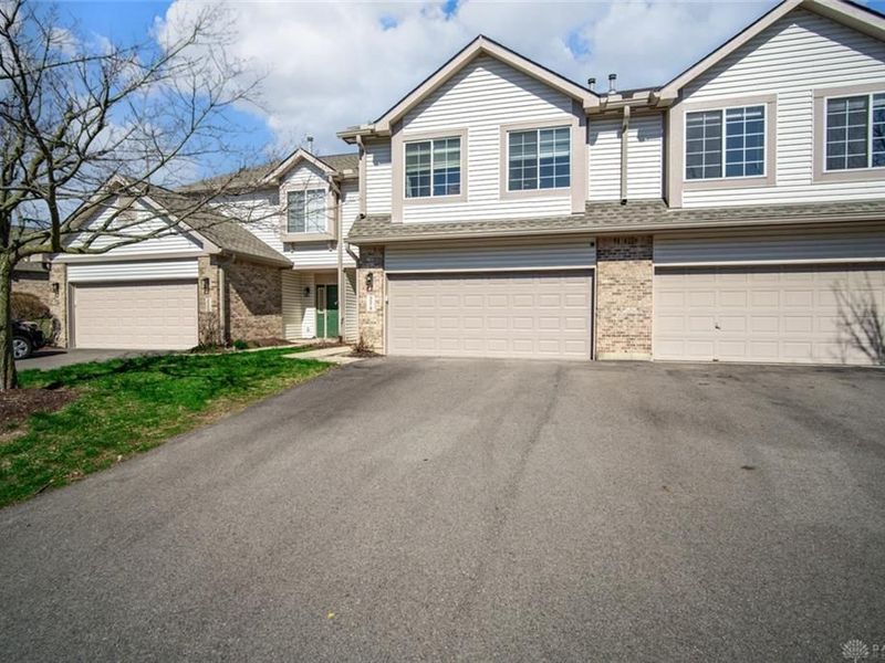 3578 Sequoia Drive, Beavercreek, OH 45431 Photo 3