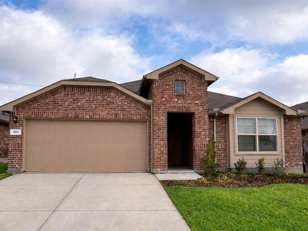 404 Beekeeper Drive, Fort Worth, TX 76131