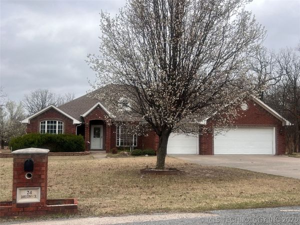 24 Jamestown Circle, McAlester, OK 74501