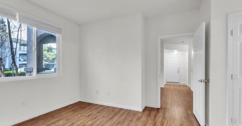 701 Gibson Dr #1213, Unit 1213, Roseville, CA 95678 Photo