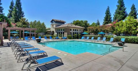 701 Gibson Dr #1213, Unit 1213, Roseville, CA 95678 Photo