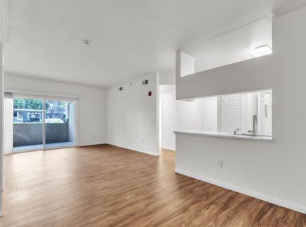 701 Gibson Dr #1213, Unit 1213, Roseville, CA 95678 Photo