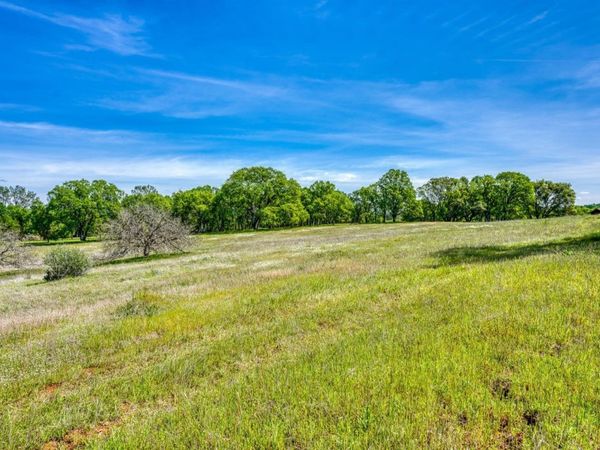 4915 Salmon Falls Road, Pilot Hill, CA 95664
