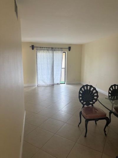 21911 Lake Forest Circle, Unit 201, Boca Raton, FL 33433 Photo