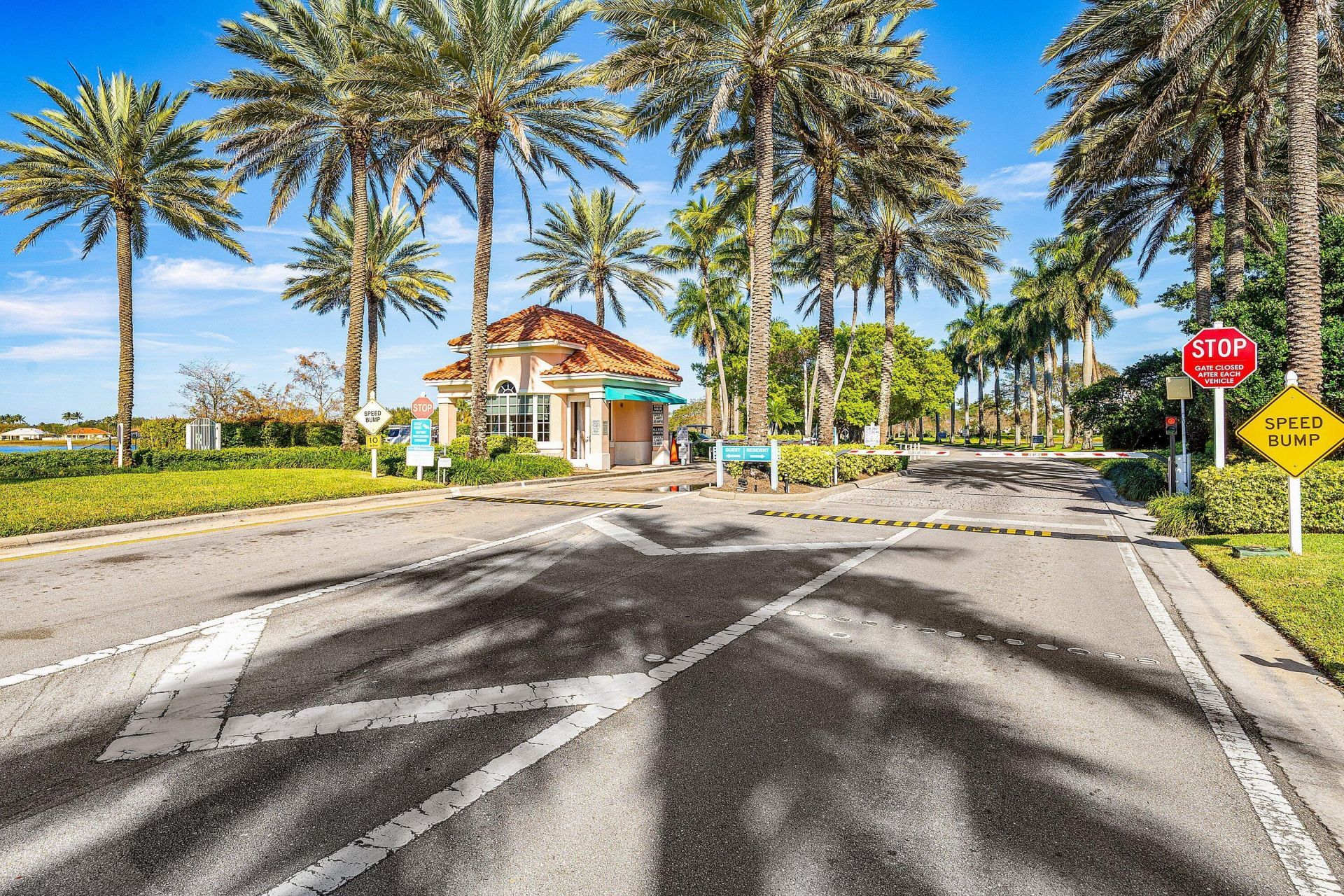 7754 Nile River Road, West Palm Beach, FL 33411 Photo