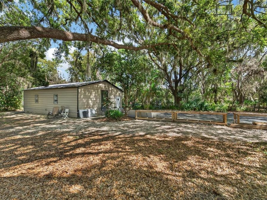 Property Image 37
