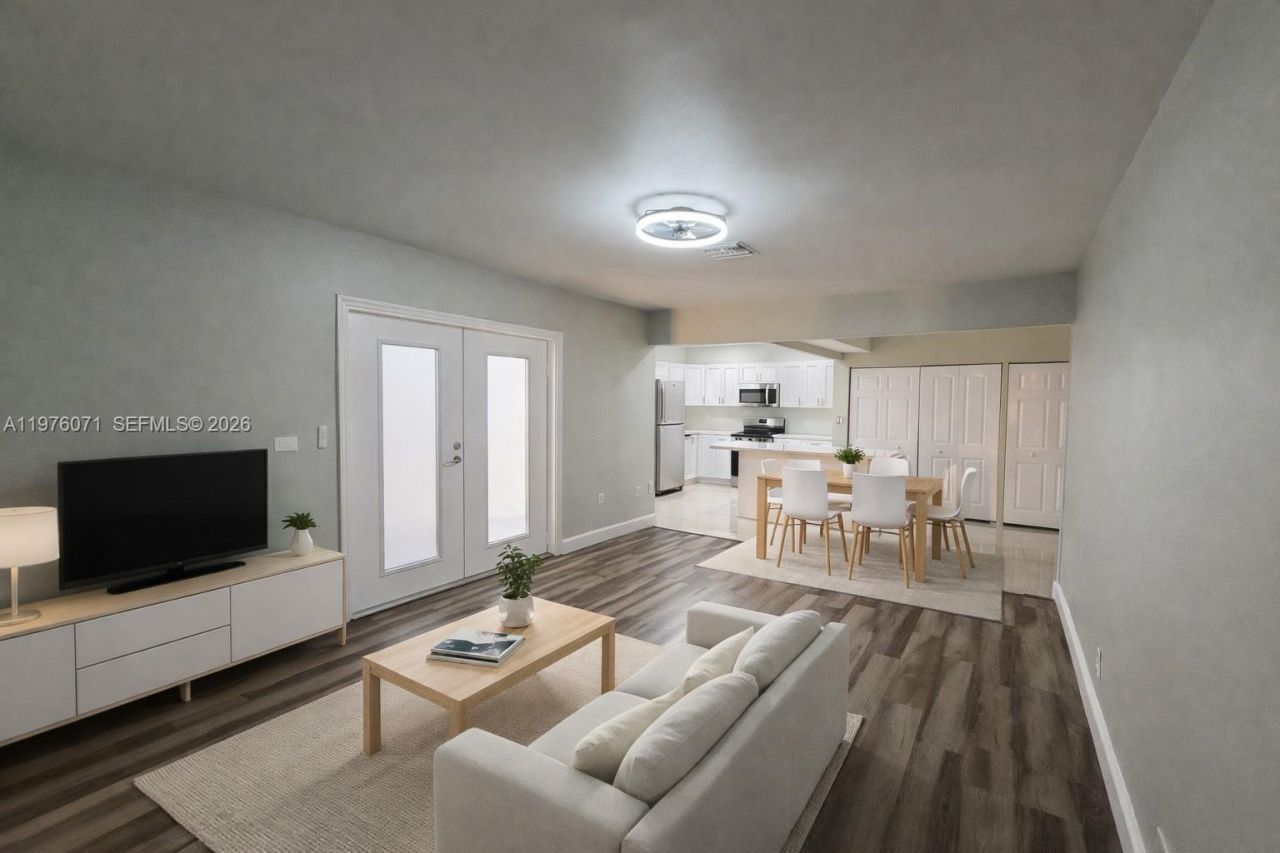 2295 NW 115th St, Miami, FL 33167 Photo