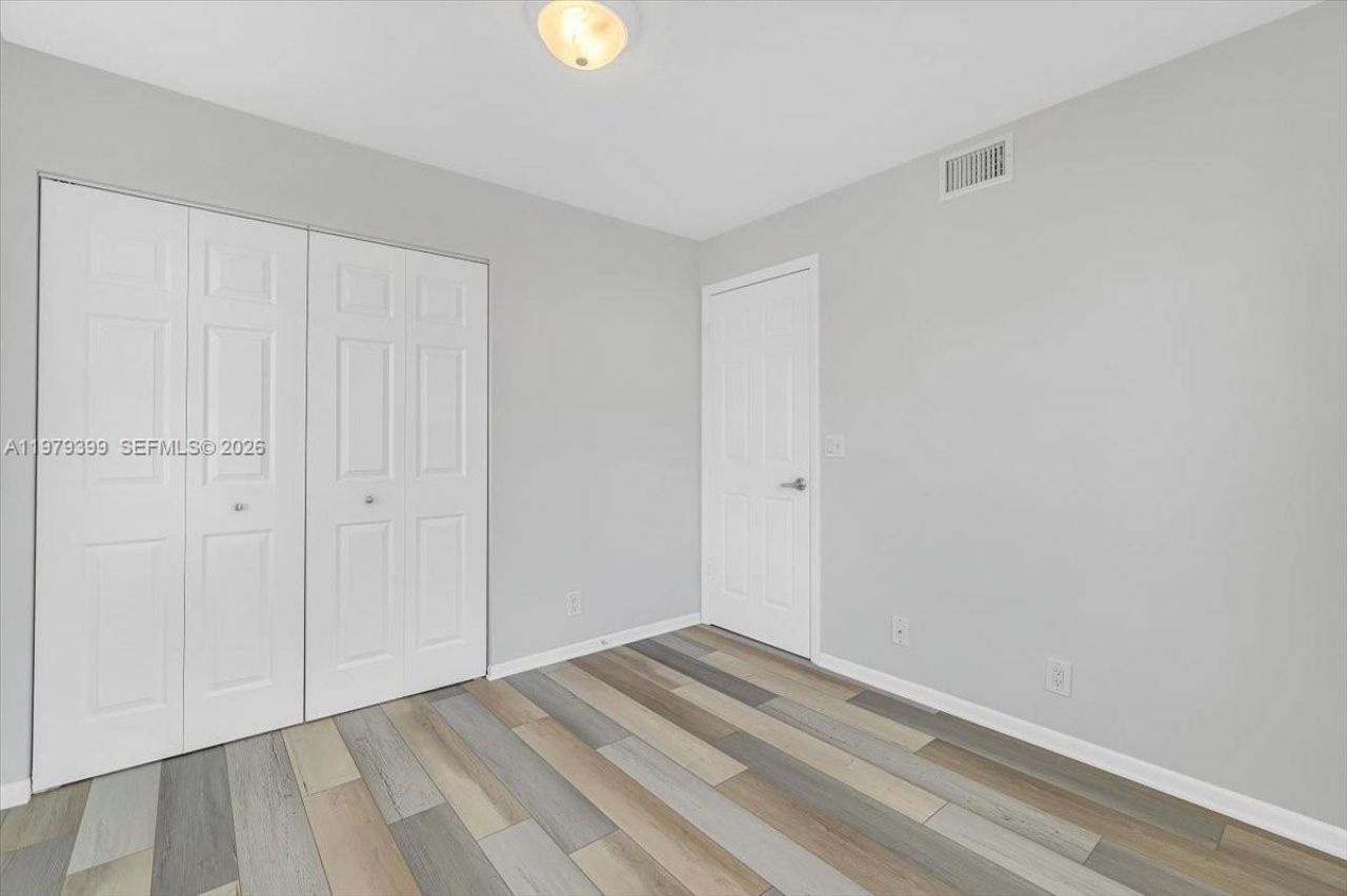 6832 S Palmetto Cir S , Unit 201, Boca Raton, FL 33433 Photo