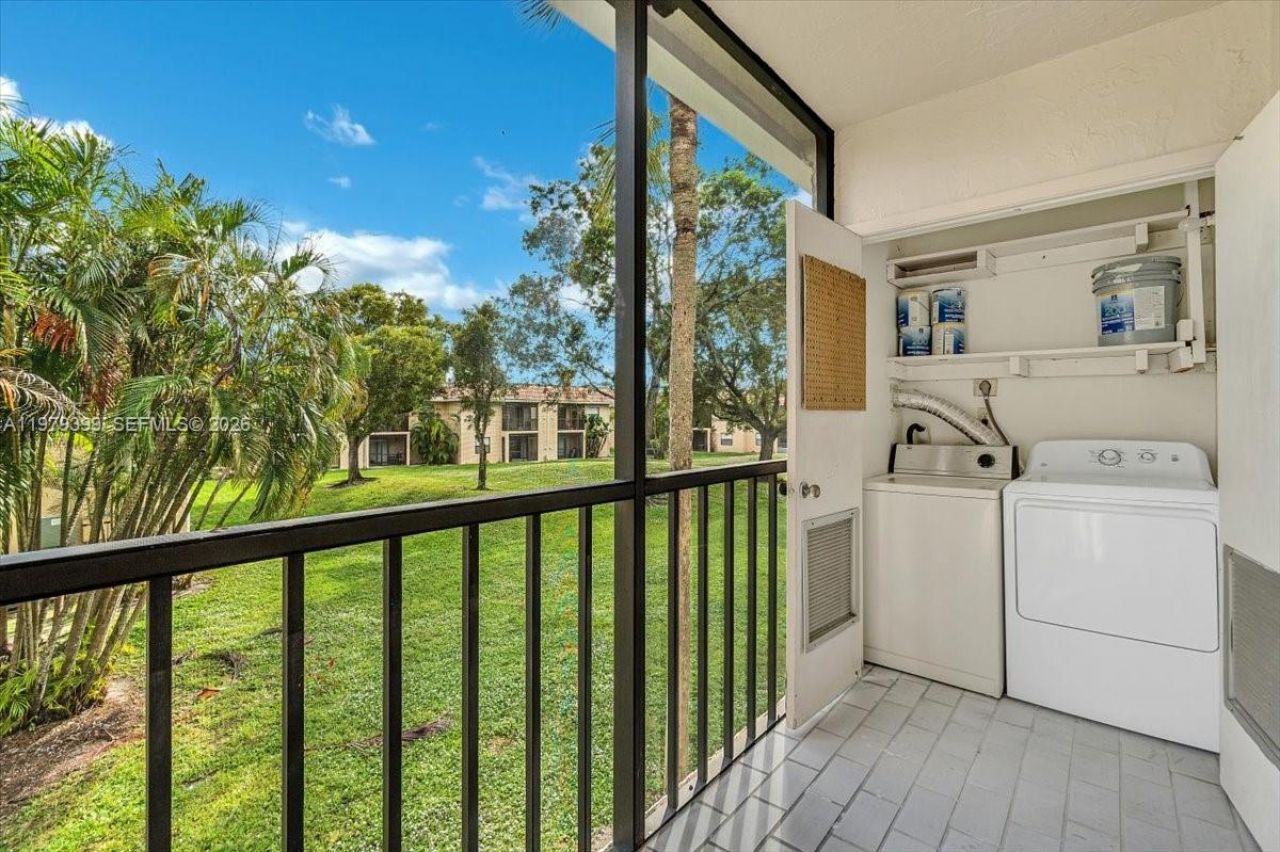 6832 S Palmetto Cir S , Unit 201, Boca Raton, FL 33433 Photo