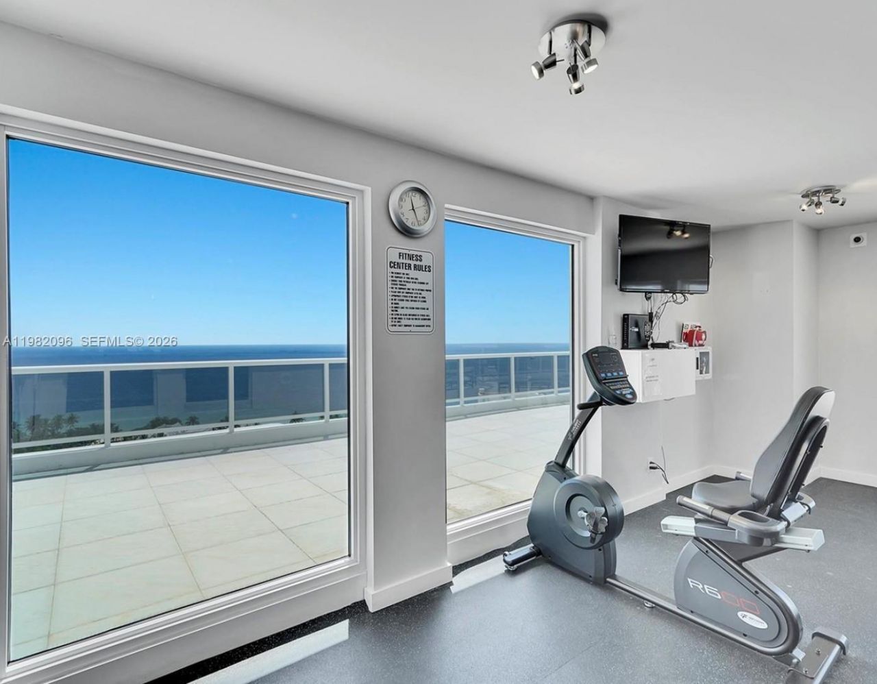 2841 N Ocean Blvd , Unit 1208, Fort Lauderdale, FL 33308 Photo