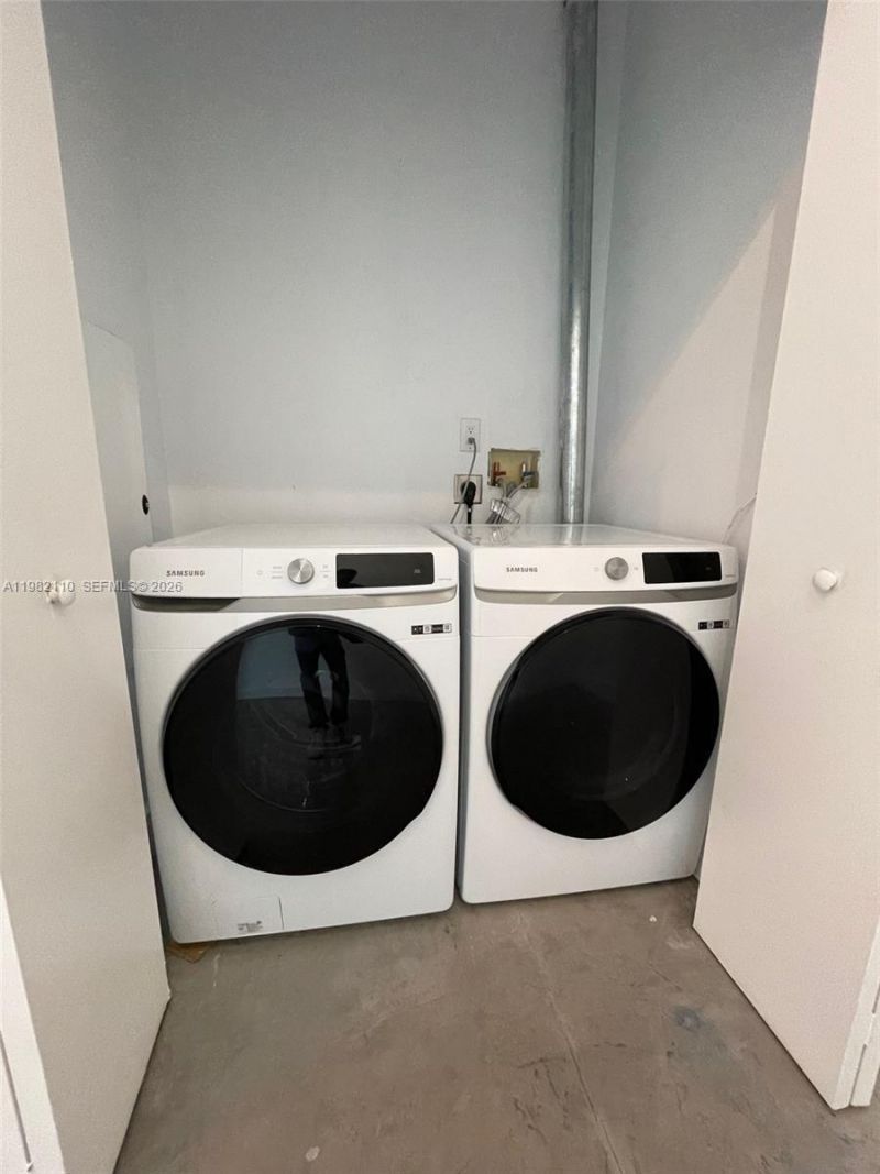 3029 NE 188th St , Unit 907, Aventura, FL 33180 Photo