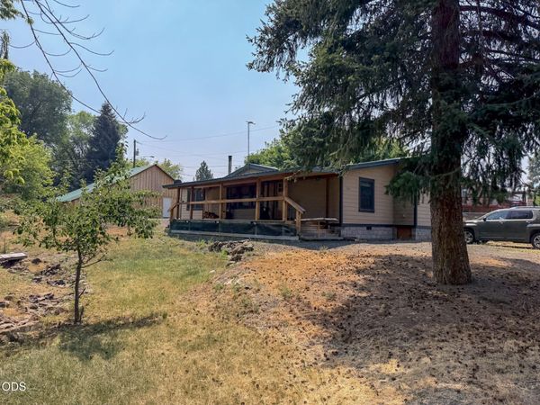 345 2nd Street, Long Creek, OR 97856
