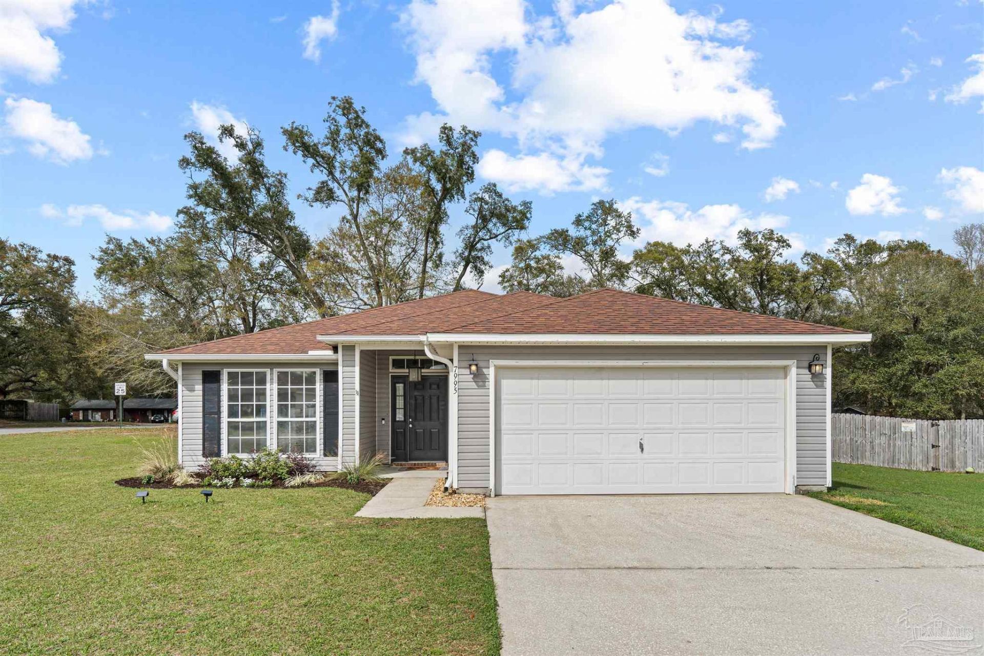 7995 Nalo Creek Loop, Pensacola, FL 32514 Main Photo