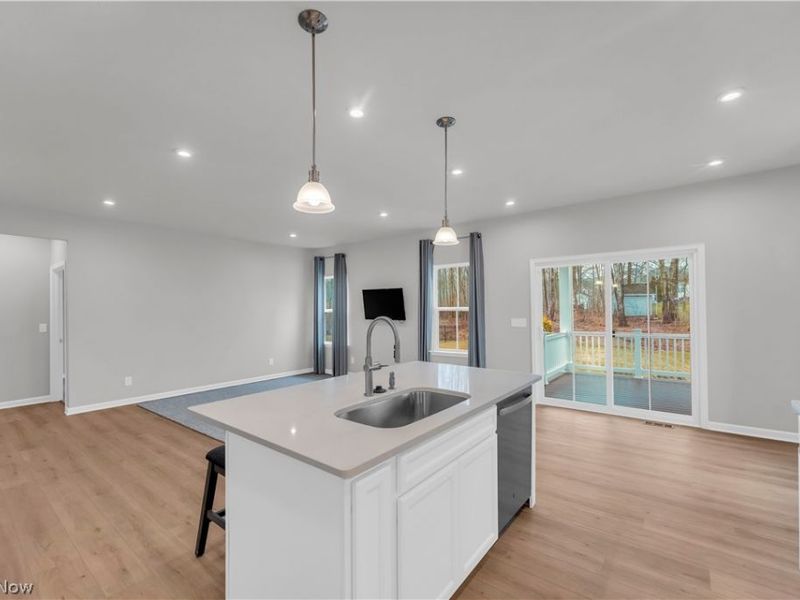 15224 Timber Ridge Drive, Middlefield, OH 44062 Photo 9