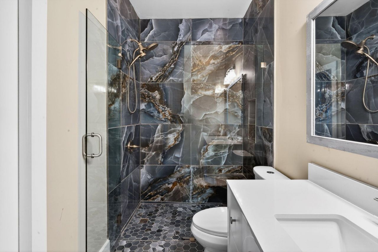 1322 Rosewood Lane Photo 15