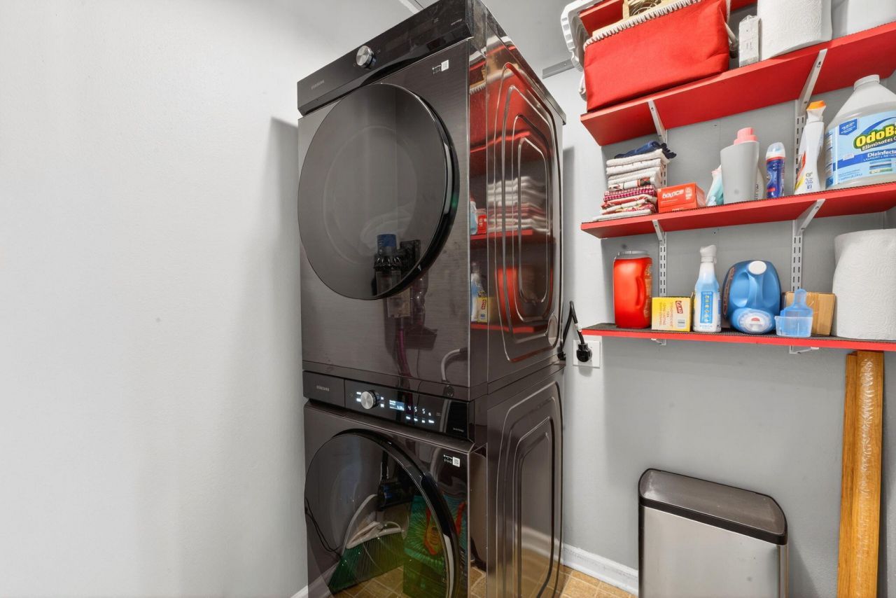 1322 Rosewood Lane Photo 25