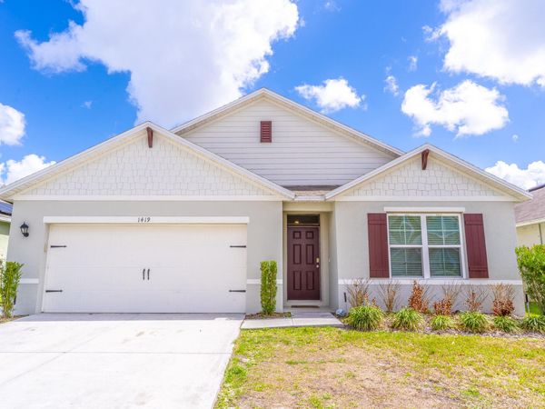 1419 Fox Squirrel Drive, Davenport, FL 33897