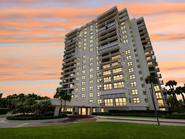 2001 N Ocean Boulevard, Unit 305, Boca Raton, FL 33431