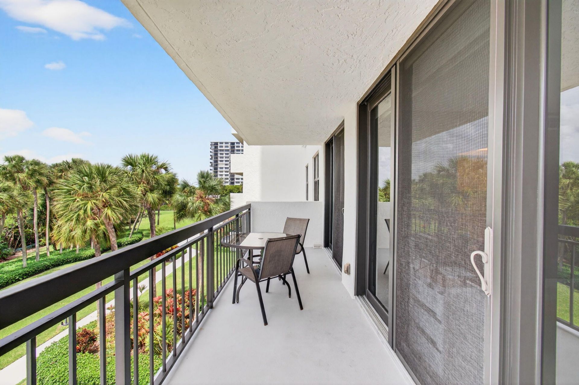 2001 N Ocean Boulevard, Unit 305, Boca Raton, FL 33431 Photo
