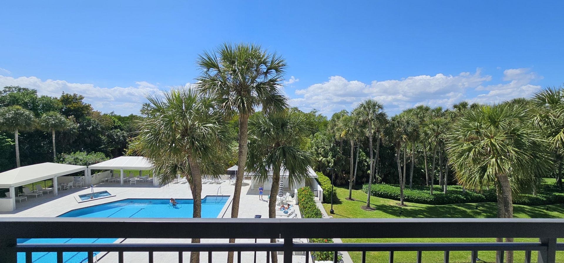 2001 N Ocean Boulevard, Unit 305, Boca Raton, FL 33431 Photo