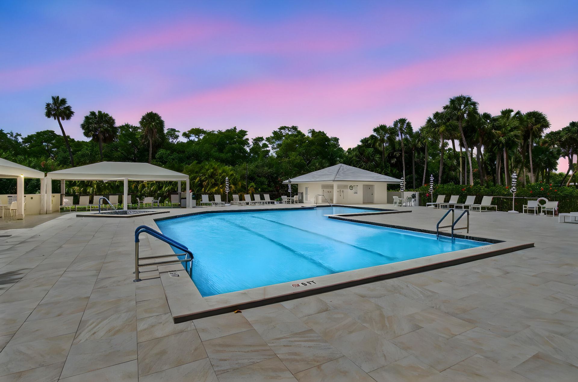 2001 N Ocean Boulevard, Unit 305, Boca Raton, FL 33431 Photo