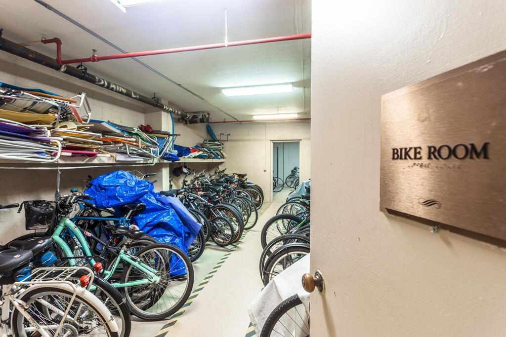 2001 N Ocean Boulevard, Unit 305, Boca Raton, FL 33431 Photo