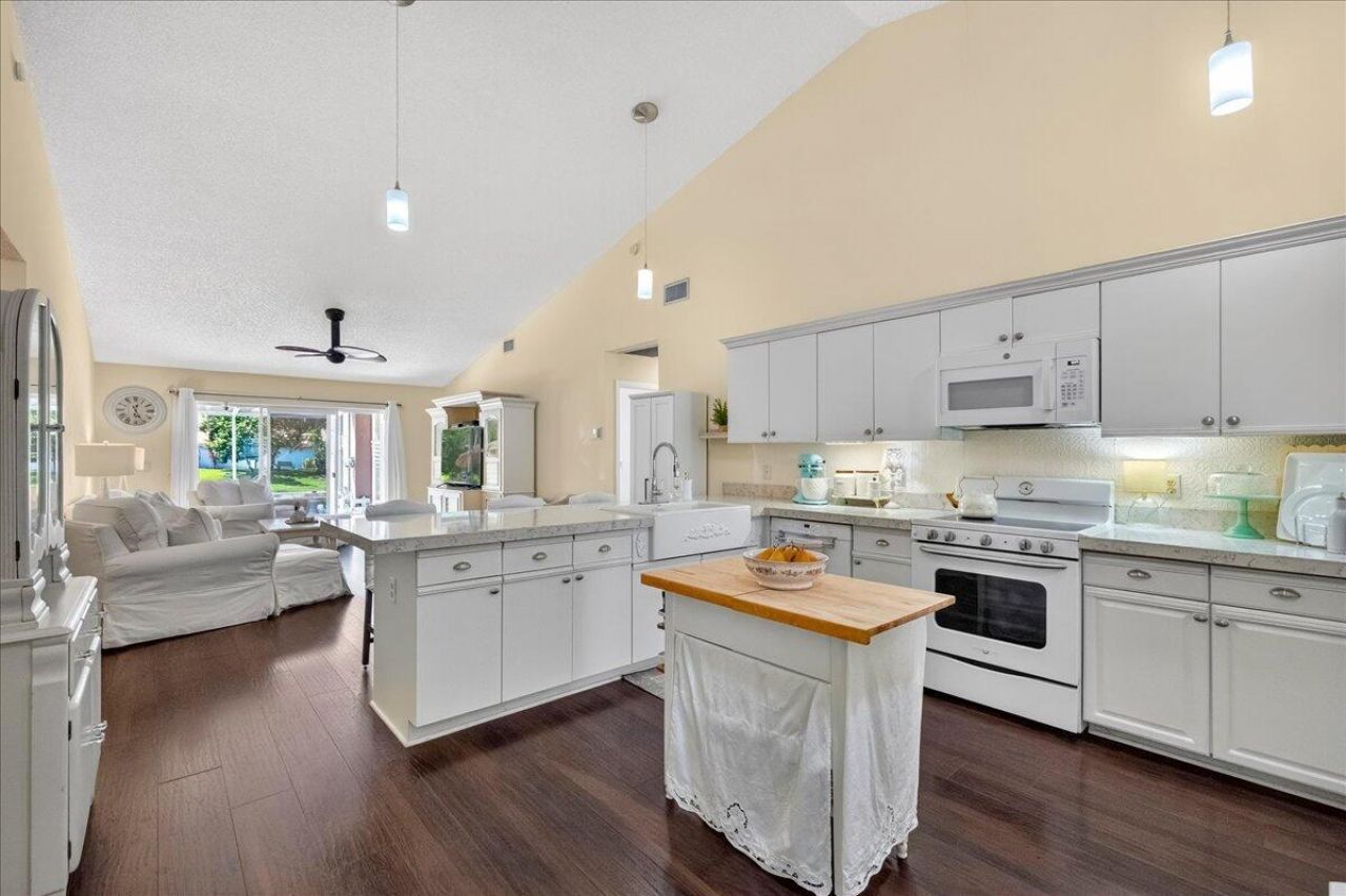 18293 Fresh Lake Way, Boca Raton, FL 33498 Photo