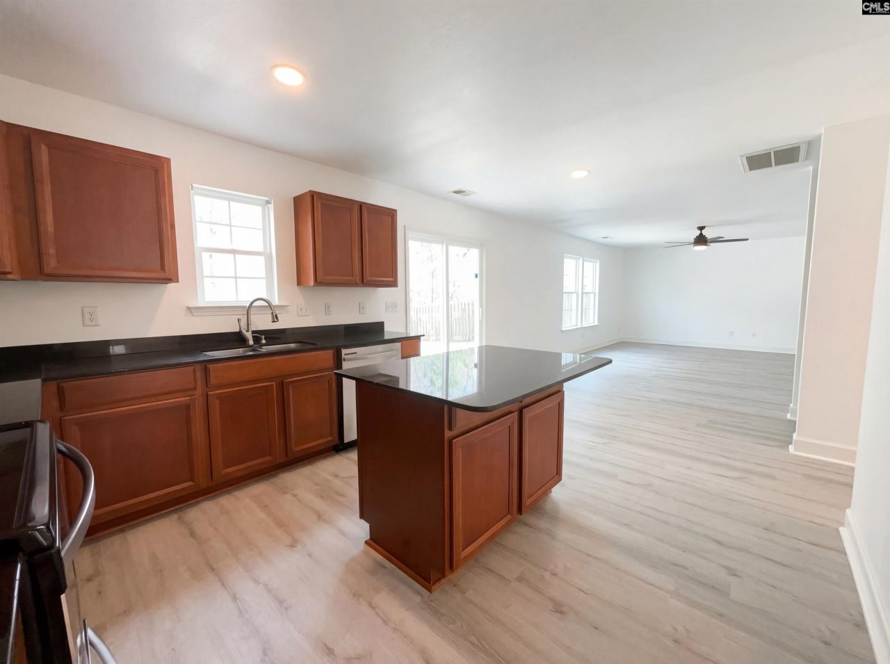 1300 Green Turf Lane Photo 11