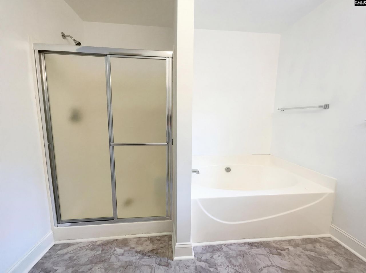 1300 Green Turf Lane Photo 14