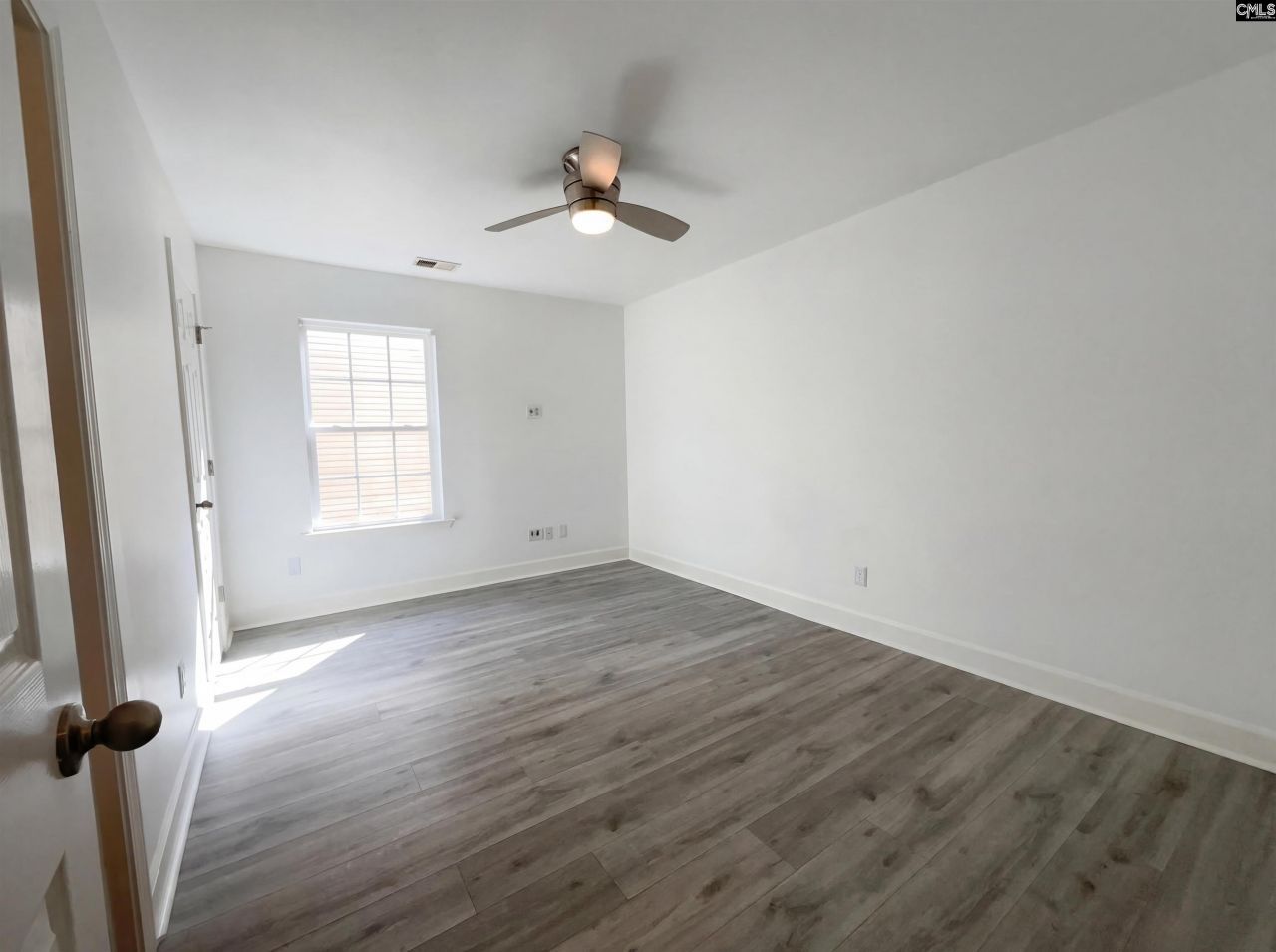 1300 Green Turf Lane Photo 20