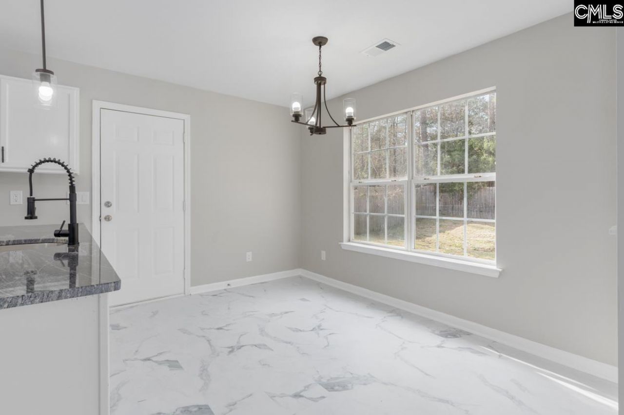 1021 Aderley Oak Drive Photo 12