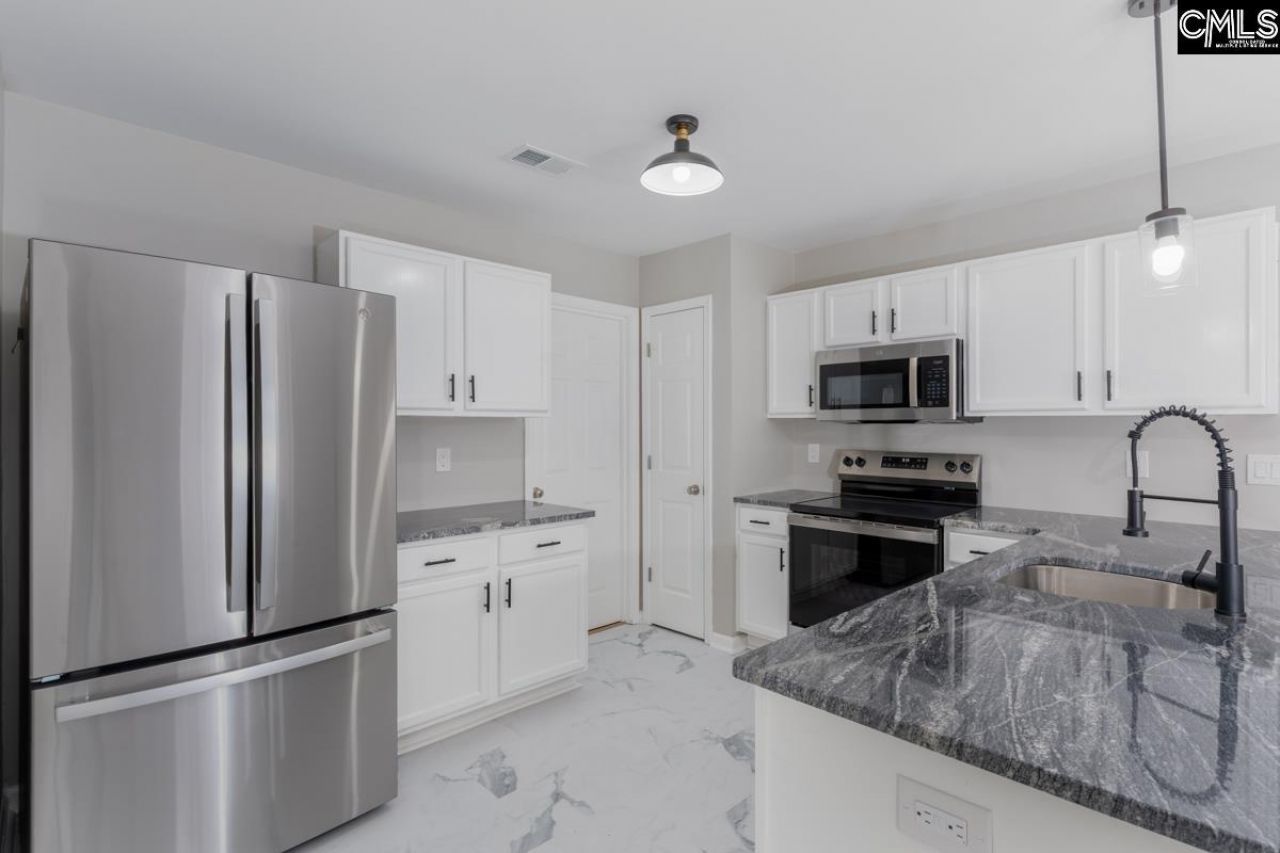 1021 Aderley Oak Drive Photo 13