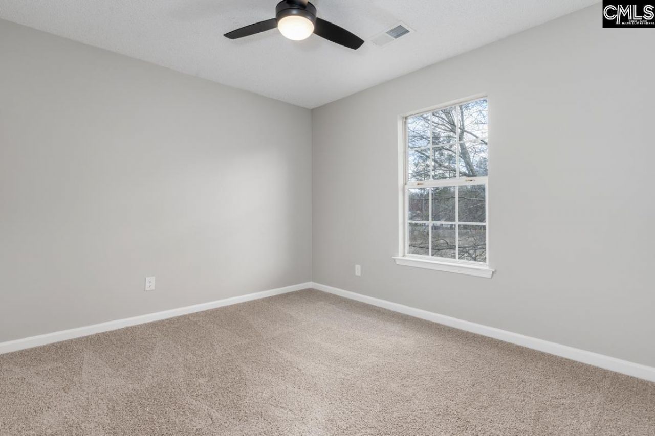 1021 Aderley Oak Drive Photo 8