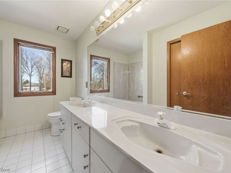 19649 Sagamore Road , Walton Hills, OH 44146 Photo 29