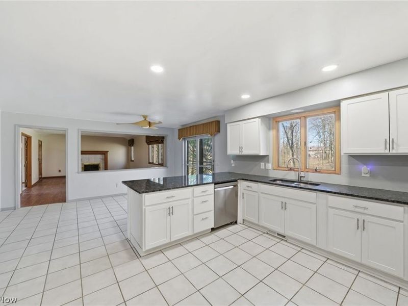 19649 Sagamore Road , Walton Hills, OH 44146 Photo 3