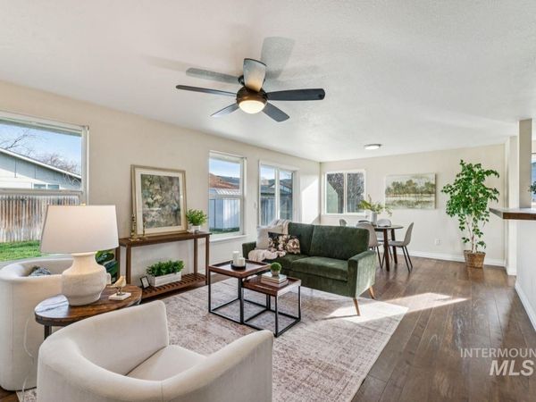 7124 W Lamplighter St, Boise, ID 83714