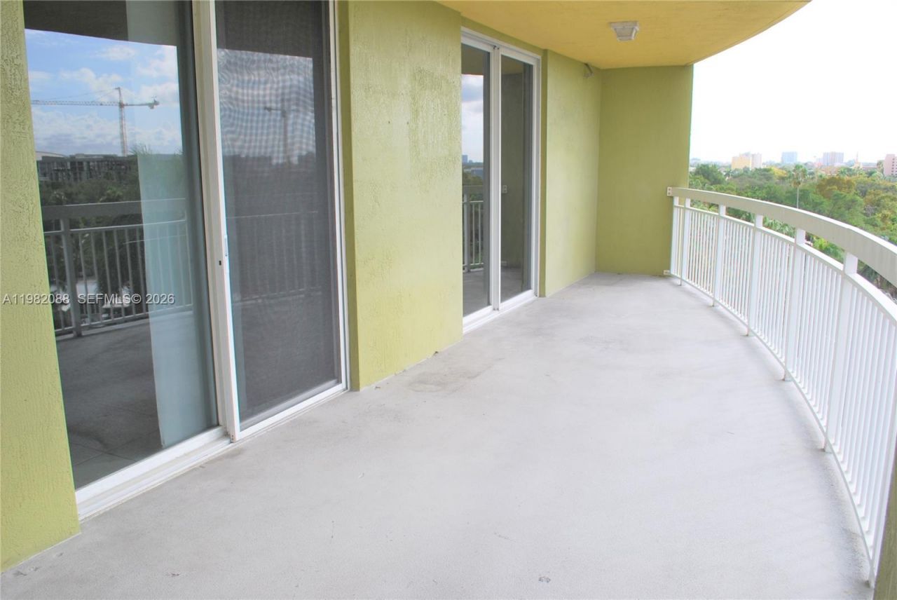 816 NW 11th St, Unit 801, Miami, FL 33136 Photo