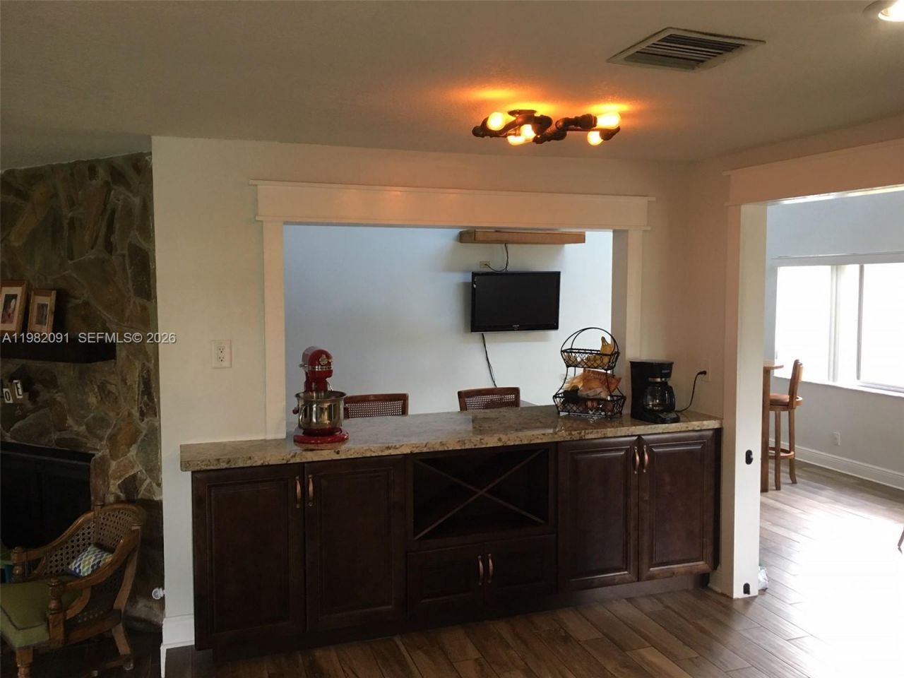 8421 SW 28th St , Davie, FL 33328 Photo