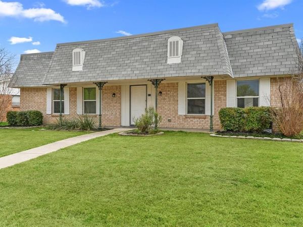 914 Toyah Creek Lane, Garland, TX 75040