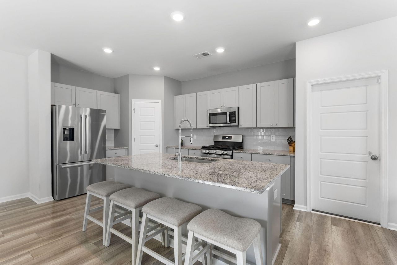 581 Spanish Wells Road Photo 10