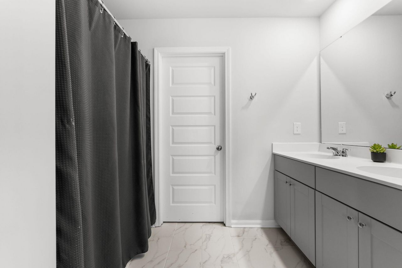 581 Spanish Wells Road Photo 22