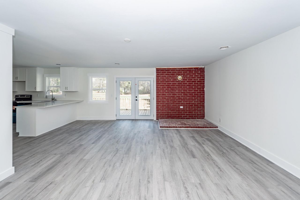 1124 Sallie Manigault Lane Photo 15