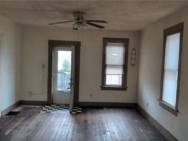 1857 Maple Avenue NE, Canton, OH 44705 Photo 3