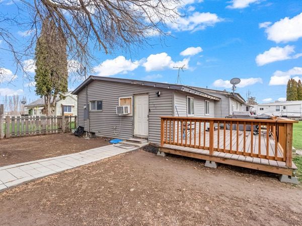 150 N 6th W, Aberdeen, ID 83210